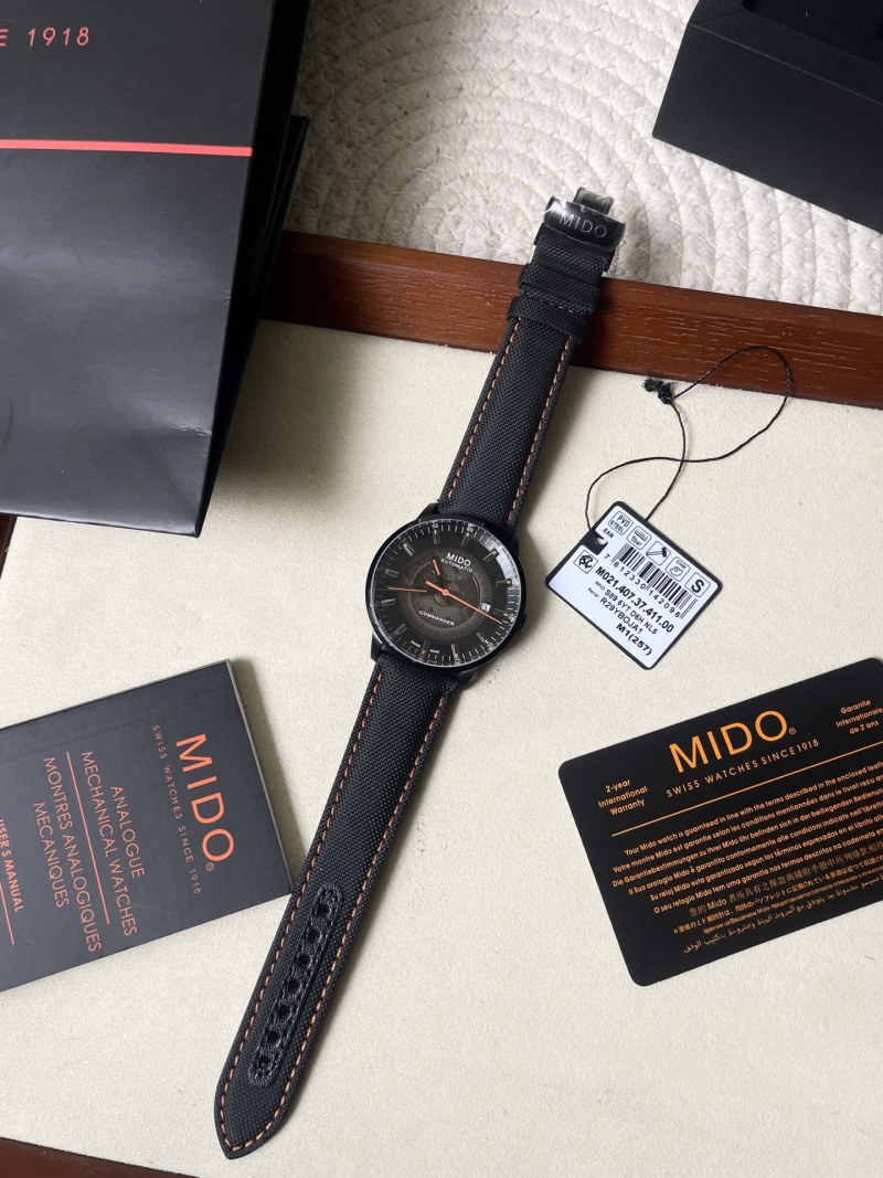 Часы Mido