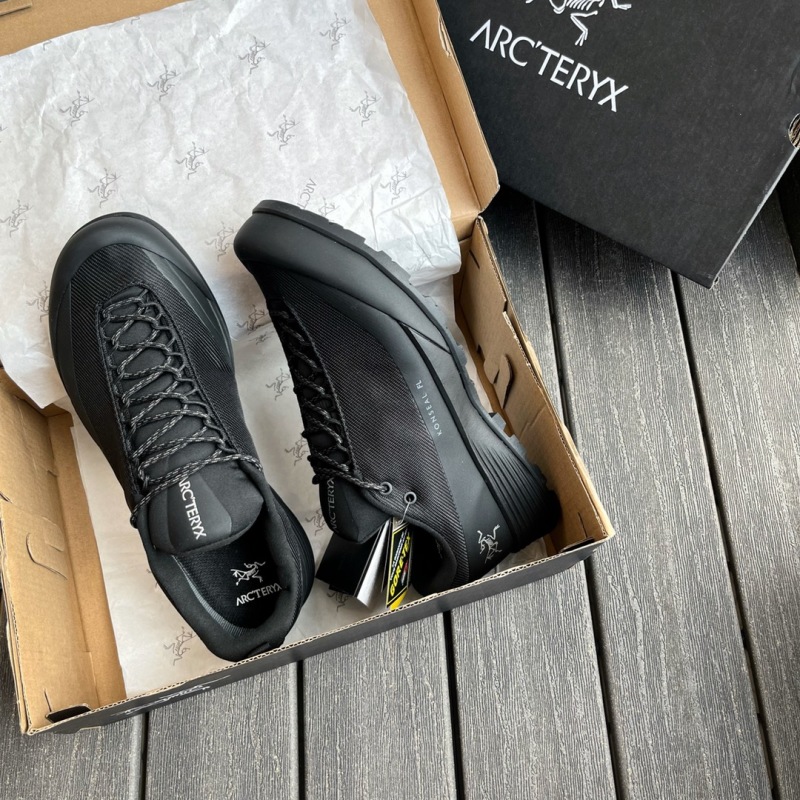 Кроссовки Arc'teryx