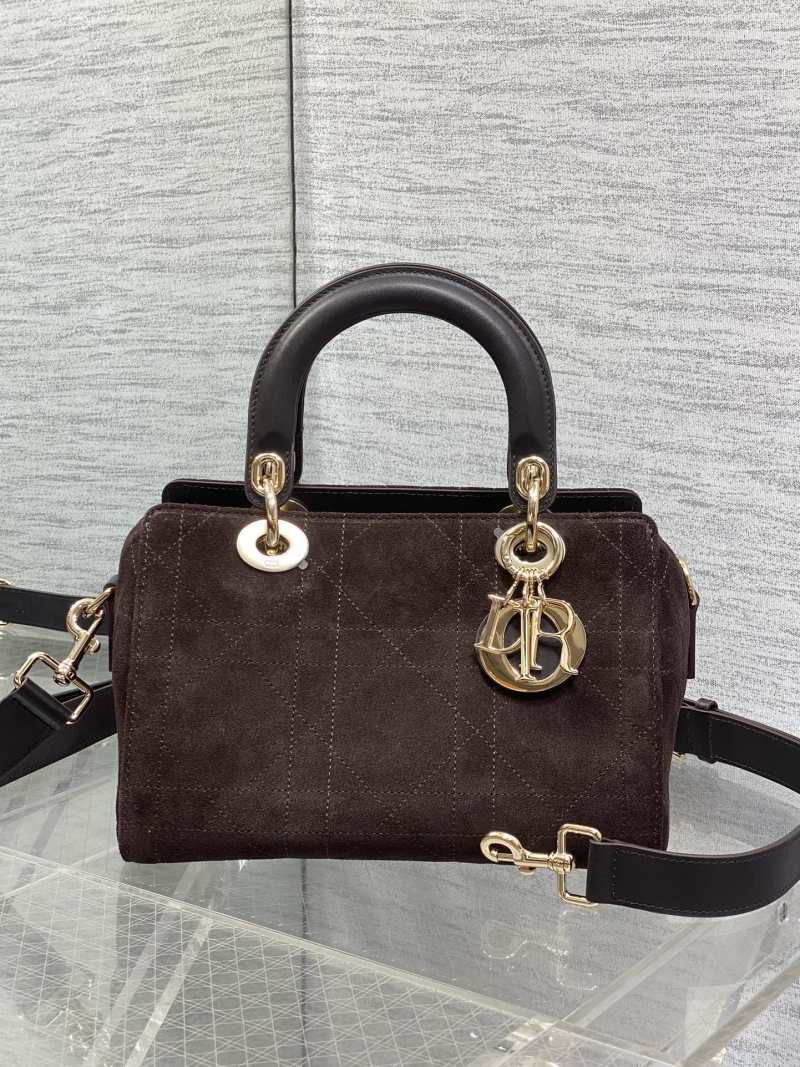 Сумка Dior Lady Dior из замши