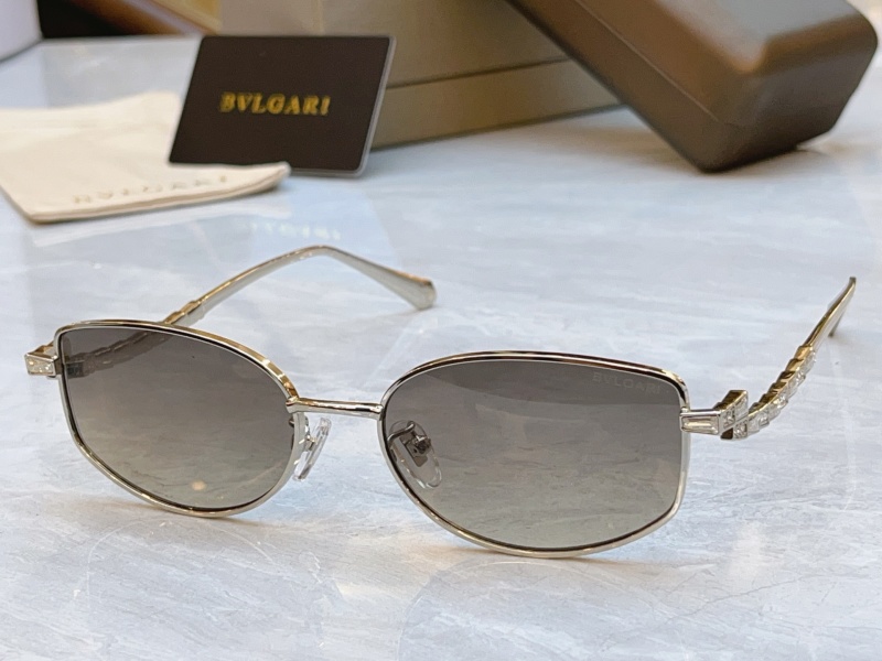 Солнечные очки Bvlgari розовое золото модель BV 1803LU