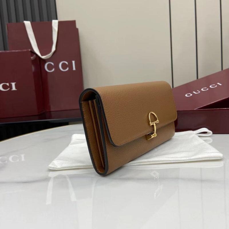 Портмоне Gucci с металлической фурнитурой