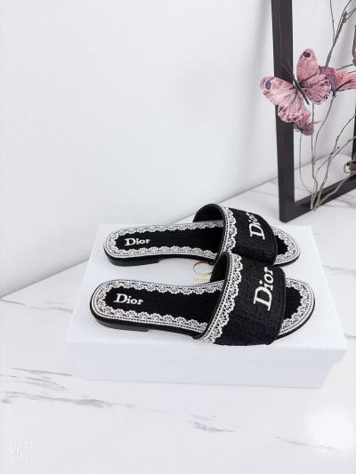 Женские шлепки Dior черные