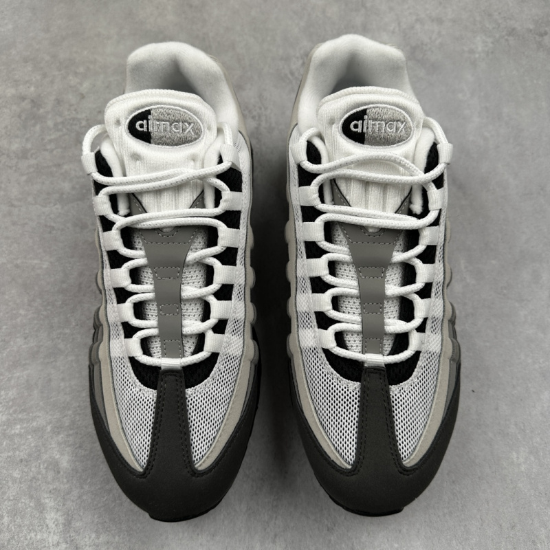 Мужские кроссовки Air Max 95 серо-черного цвета Nike