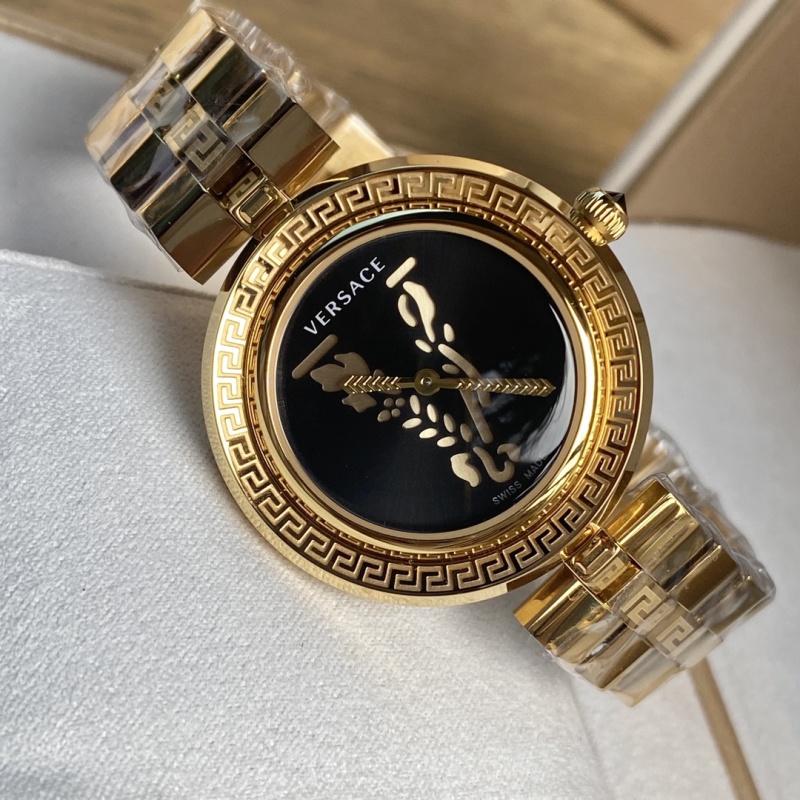 Часы Versace