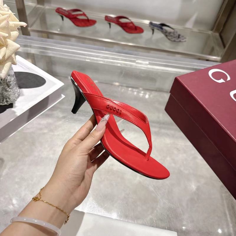 Женские мюли на каблуке красного цвета Gucci