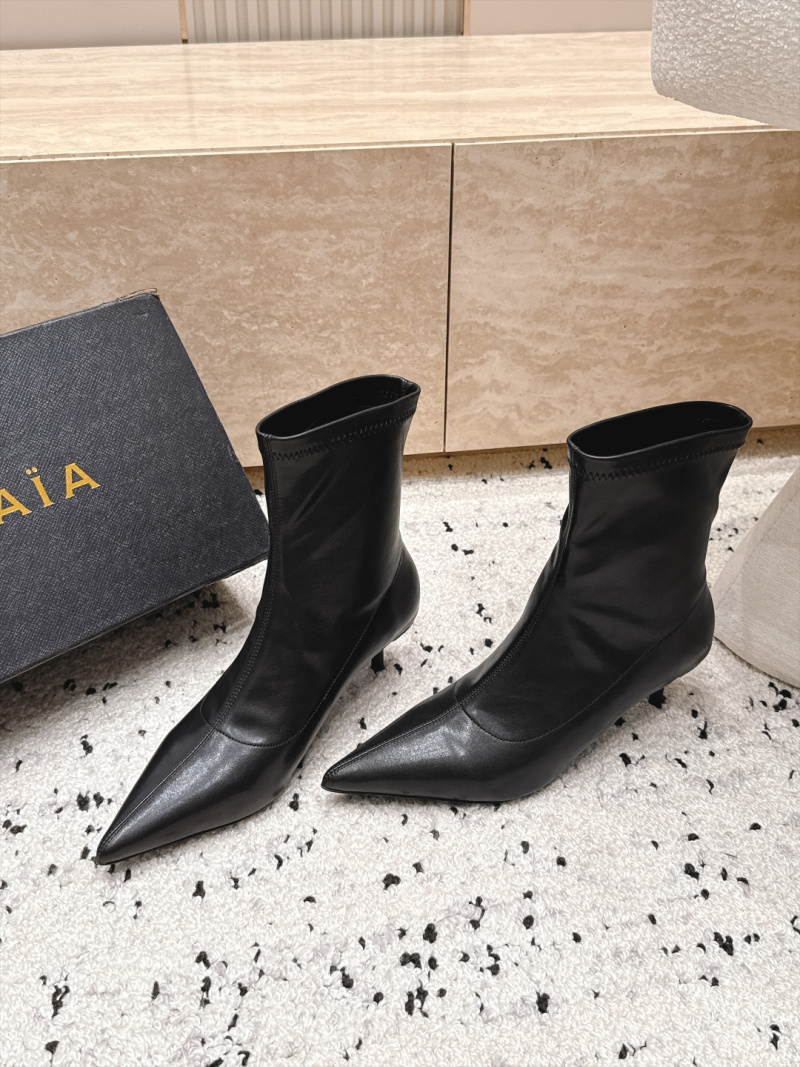 Женские ботильоны Alaia с острым носком черного цвета Alaïa