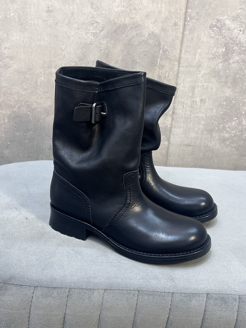 Ботинки Prada