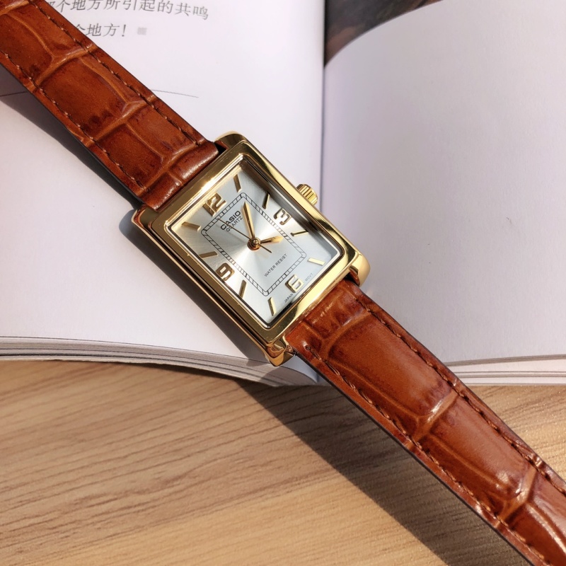 Часы Casio