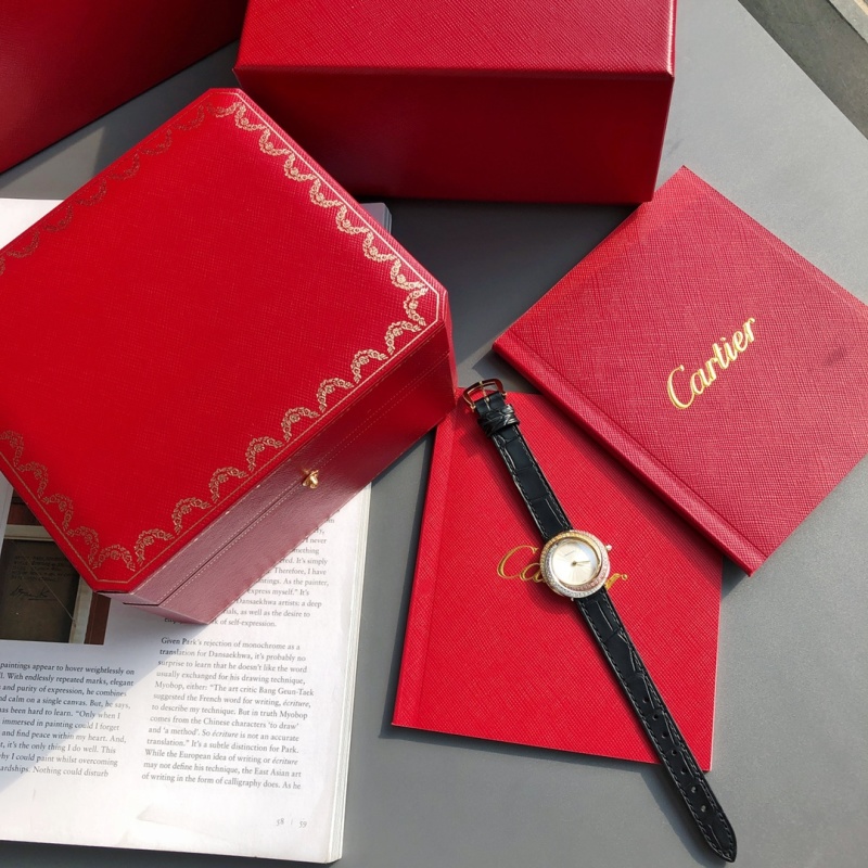 Часы Cartier