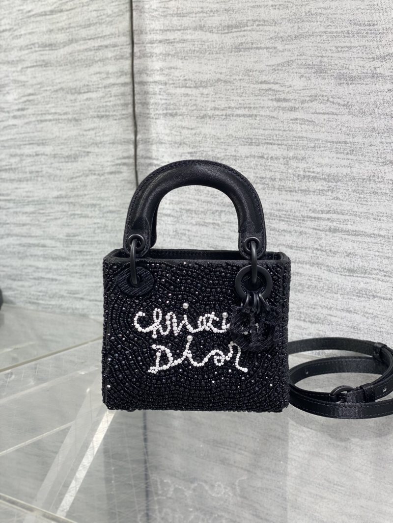 Сумка Dior Lady Dior черная с бисером