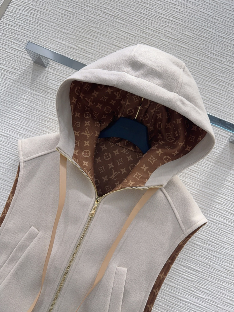 Жилет Louis Vuitton