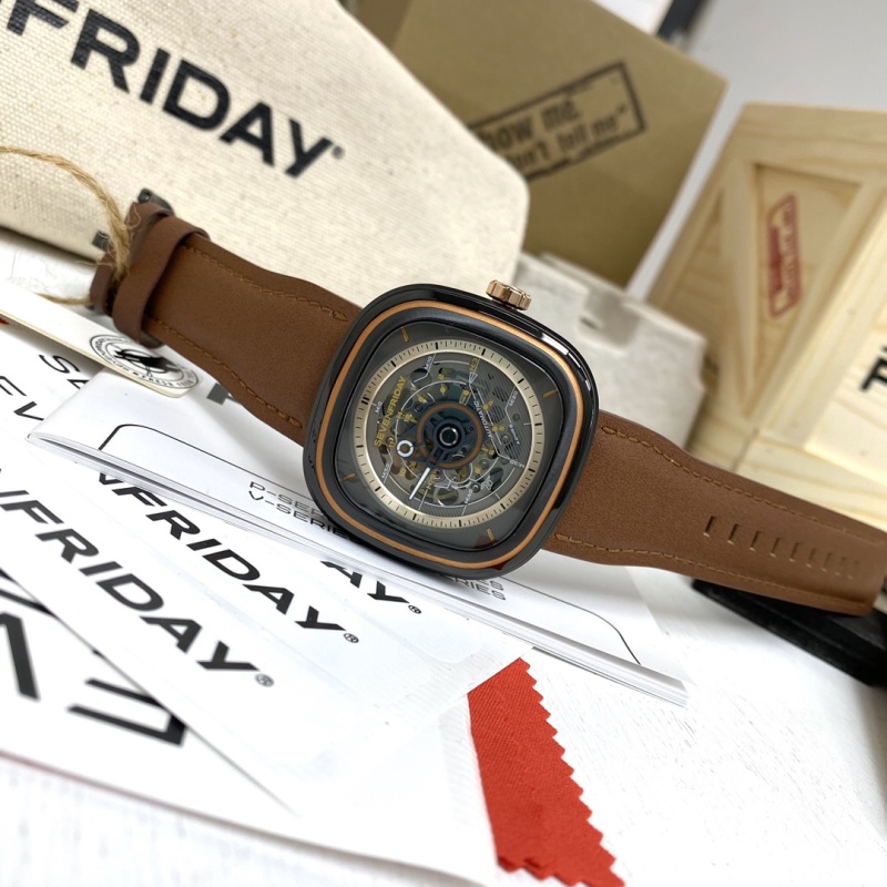 Часы SevenFriday