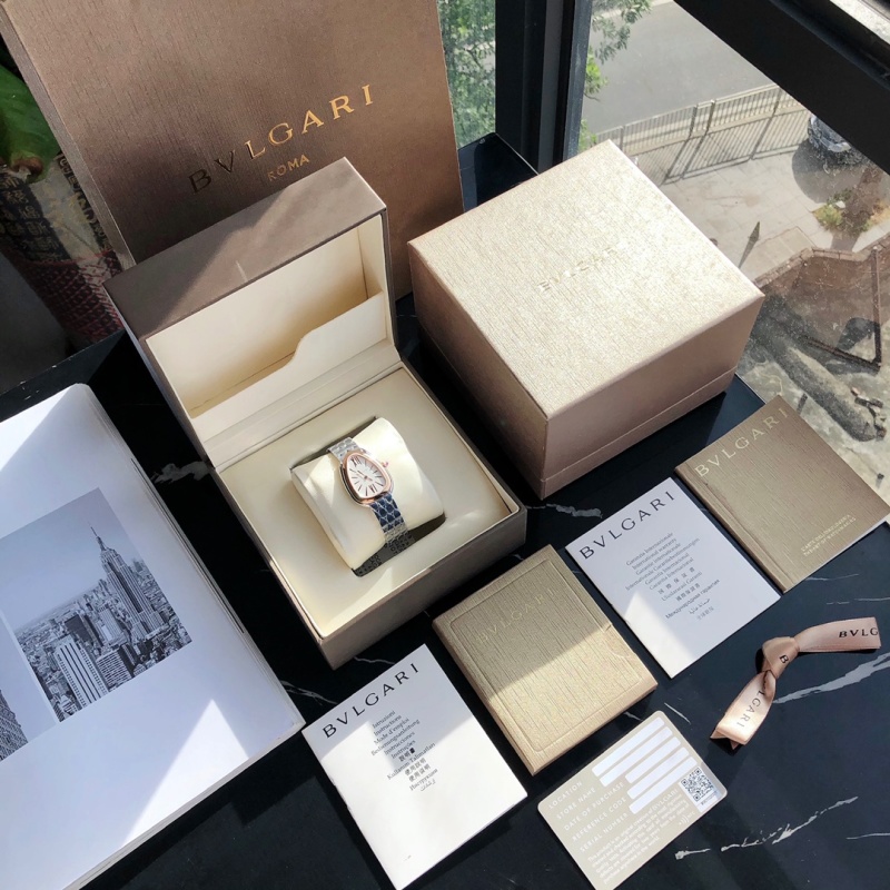 Часы Bvlgari