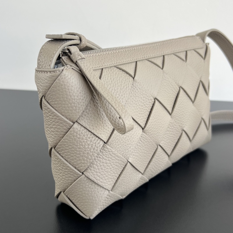 Сумка Diago Bottega Veneta, плетение Intrecciato