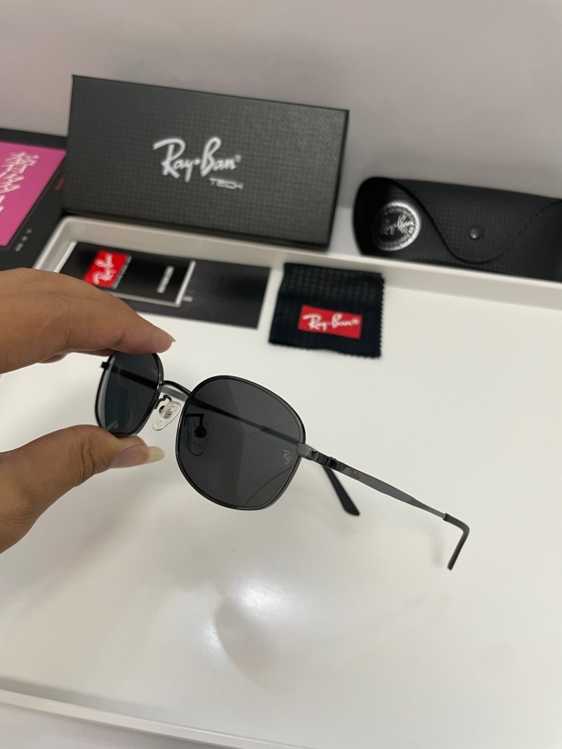 Солнечные очки Ray-Ban металлические для мужчин