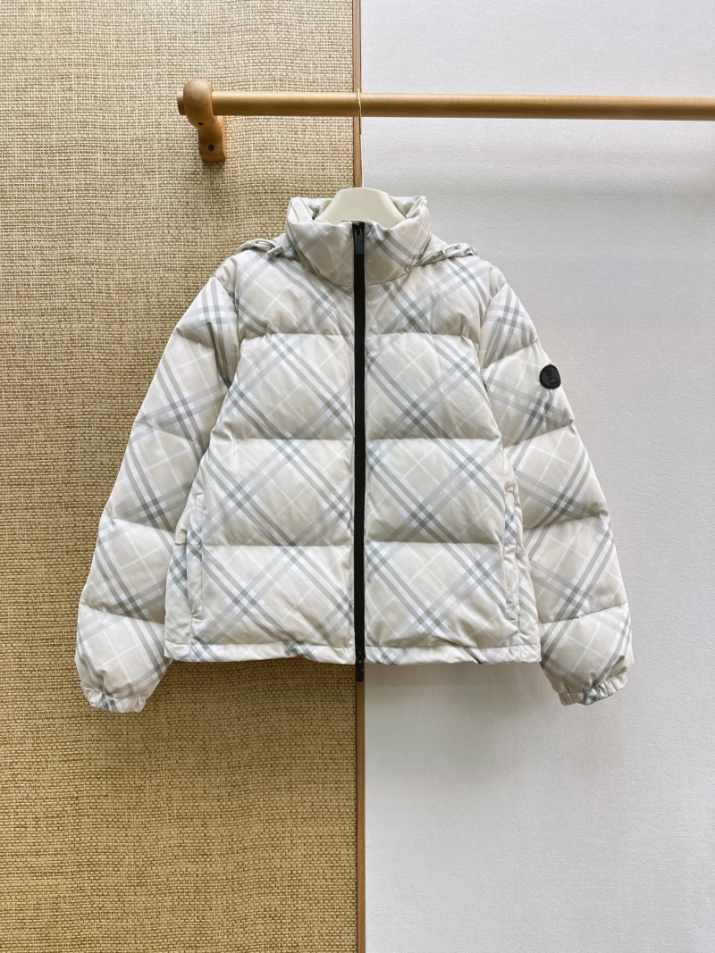 Пуховик Burberry