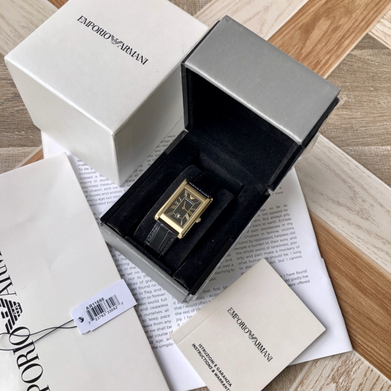 Часы Armani
