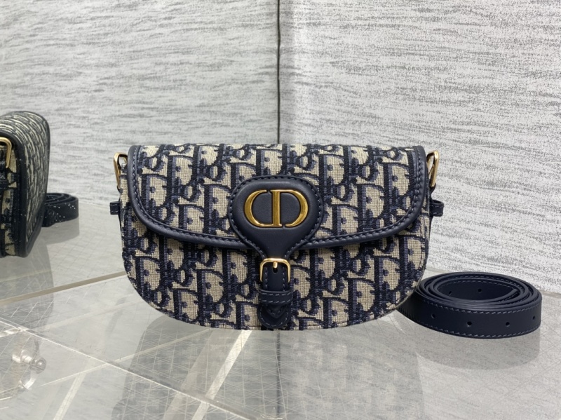 Сумка Dior с монограммой