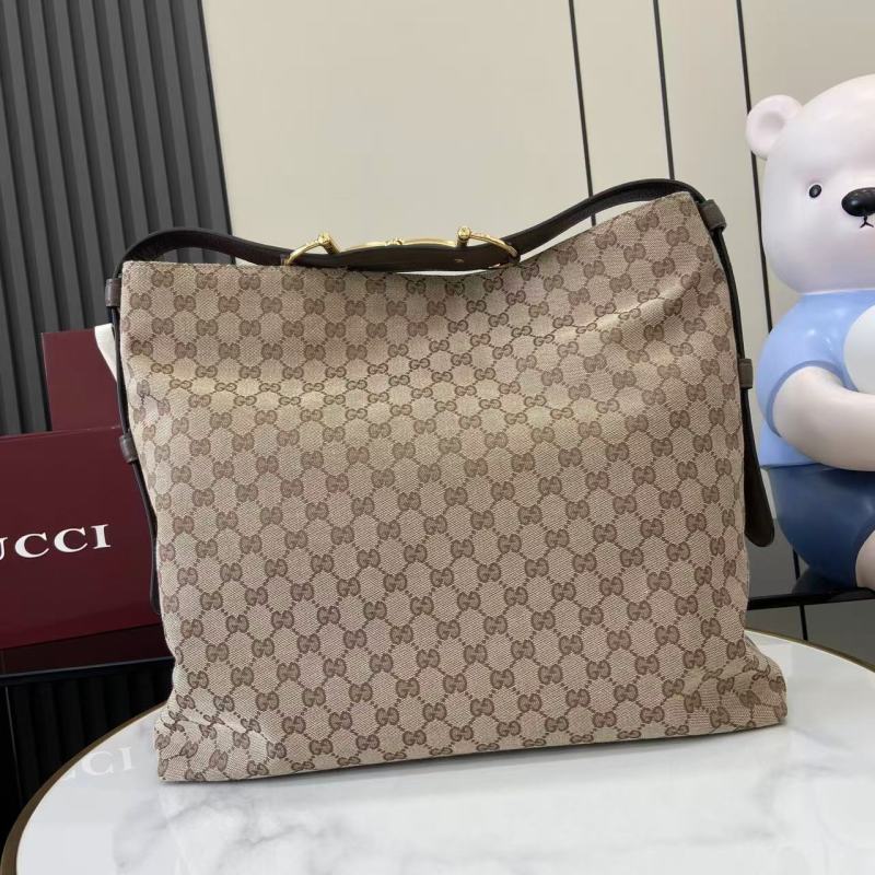 Сумка Gucci GG Canvas с ремешком