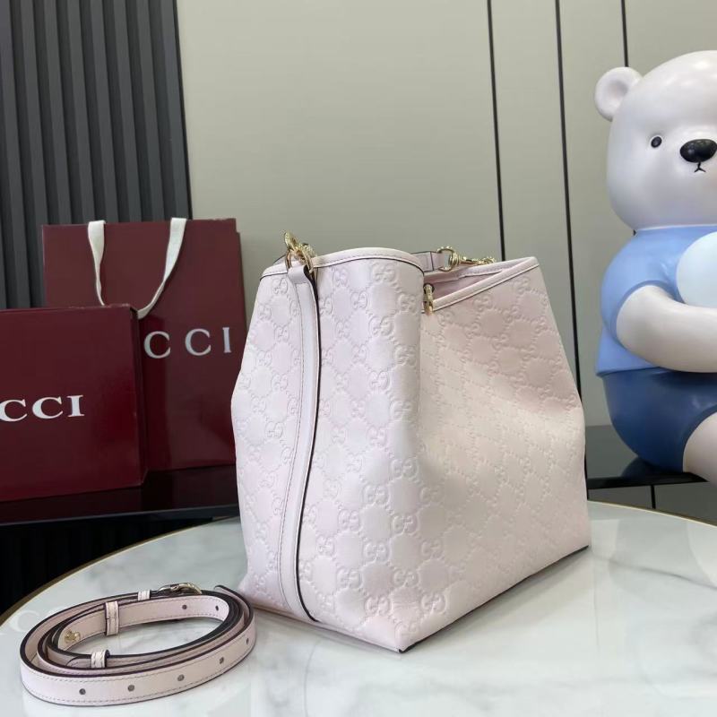 Сумка Gucci розовая с тиснением