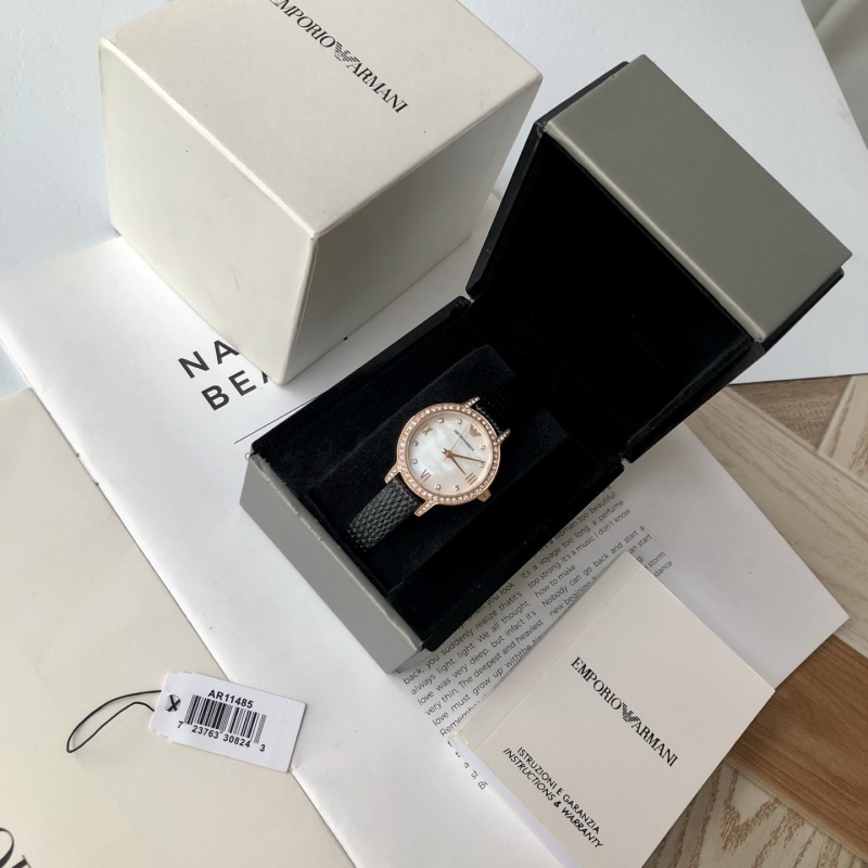 Часы Armani