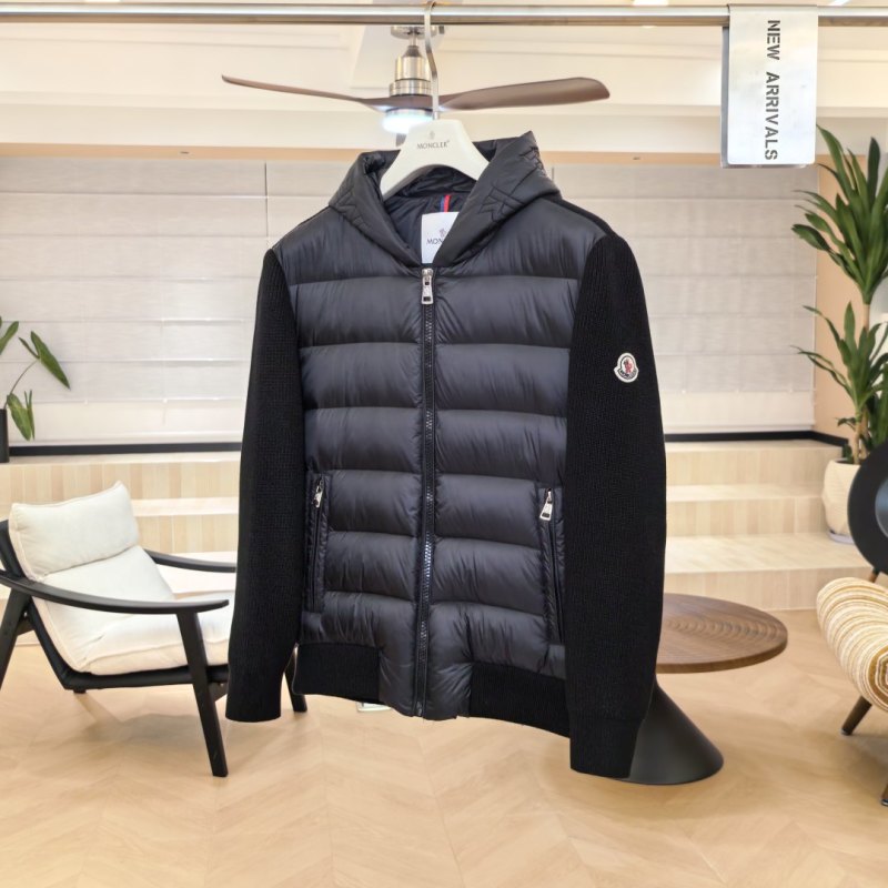 Пуховик Moncler