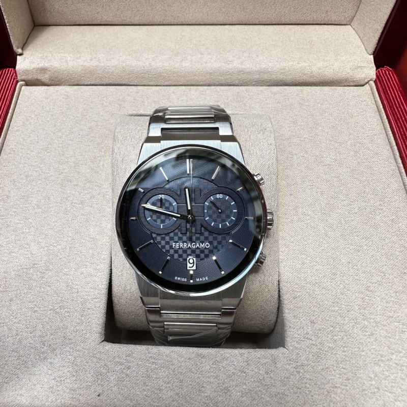 Часы Ferragamo