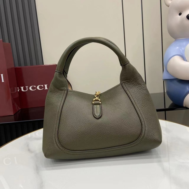 Сумка Gucci с металлической фурнитурой