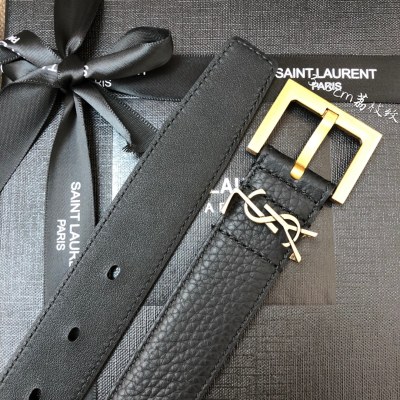 Женский ремень Saint Laurent с логотипом и золотой пряжкой