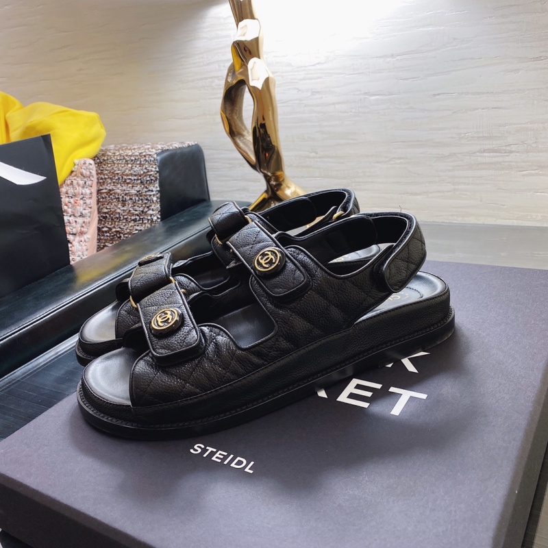 Сандалии Chanel 26A на липучке, черный