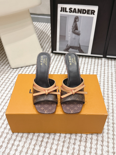 Женские мюли Louis Vuitton