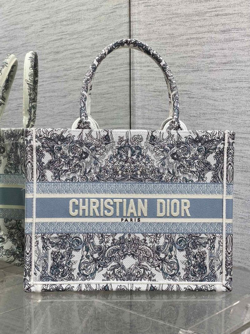 Сумка-тоут Christian Dior с вышивкой