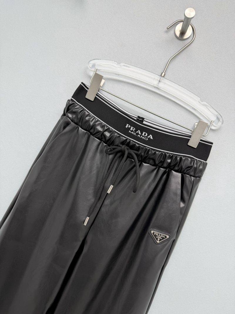 Брюки Prada