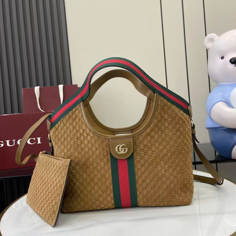 Сумка-тоут Gucci с ремешком и косметичкой