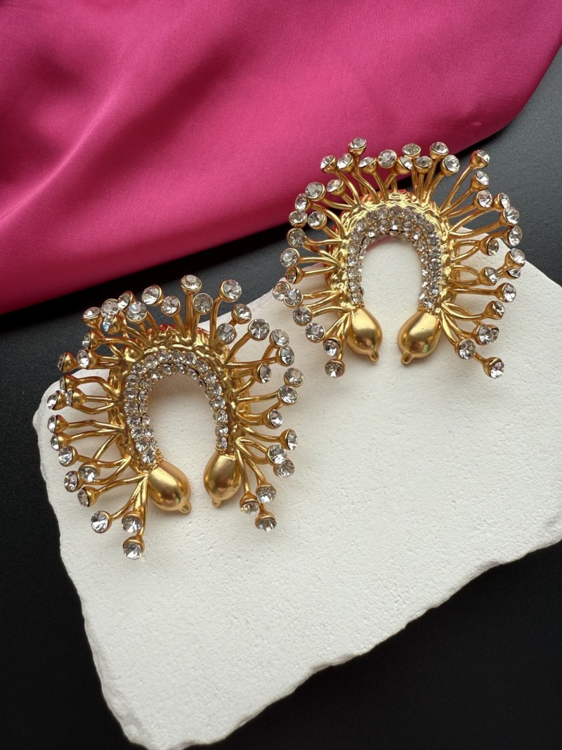 Серьги Schiaparelli