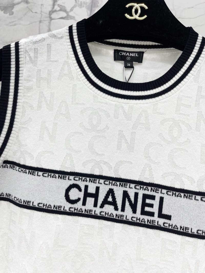 Вязаный топ с логотипом Chanel