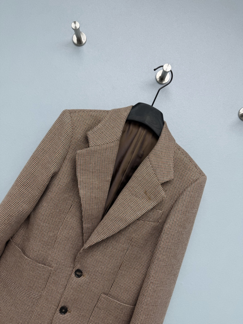 Классический жакет Loro Piana в тонкой кашемировой ткани