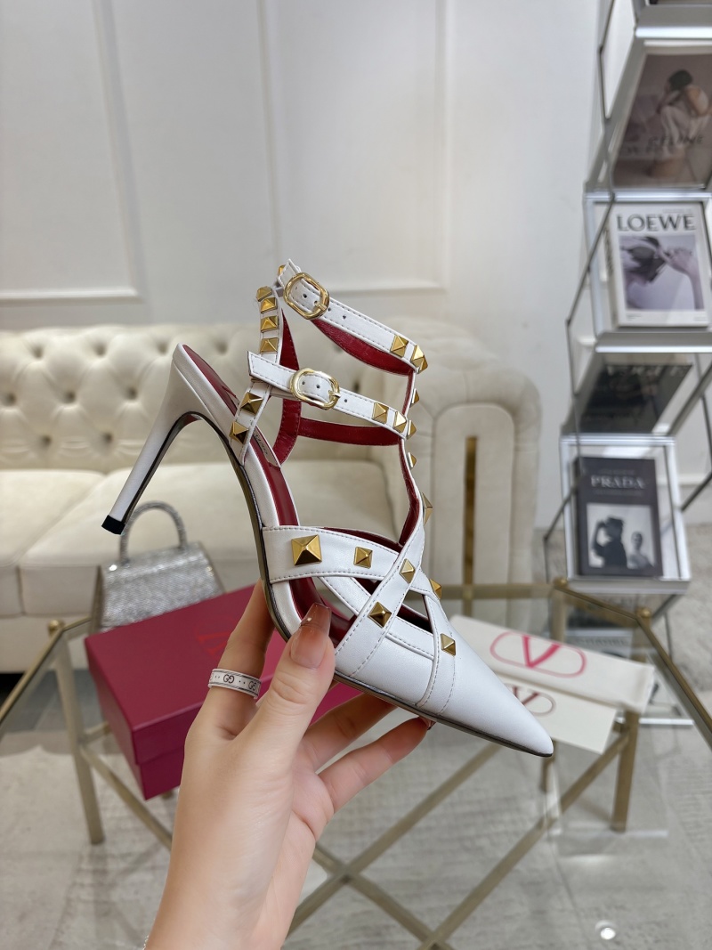 Белые туфли на высоком каблуке с пикированной заклепками Valentino Garavani