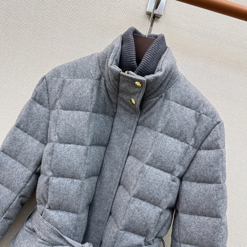 Пуховик Moncler