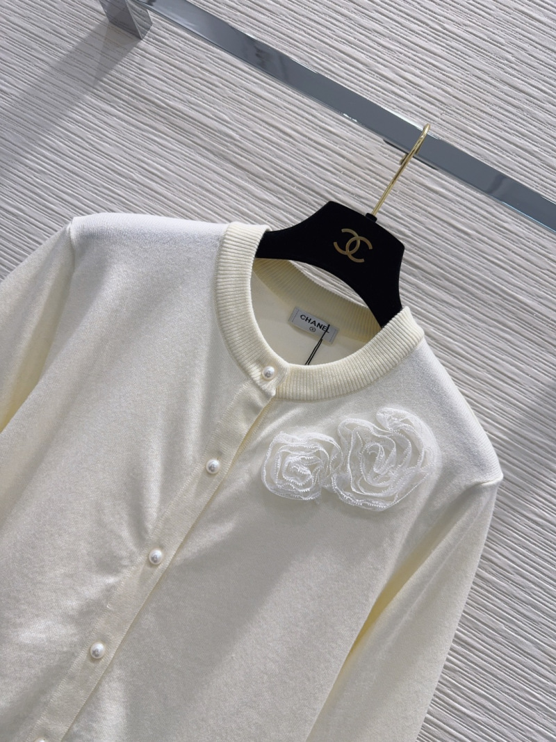 Свитер Chanel