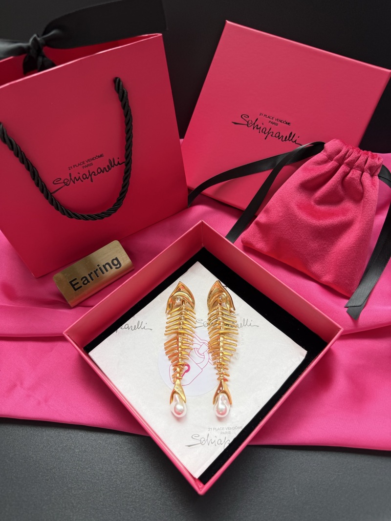 Серьги в виде скелета рыбы с жемчугом Schiaparelli