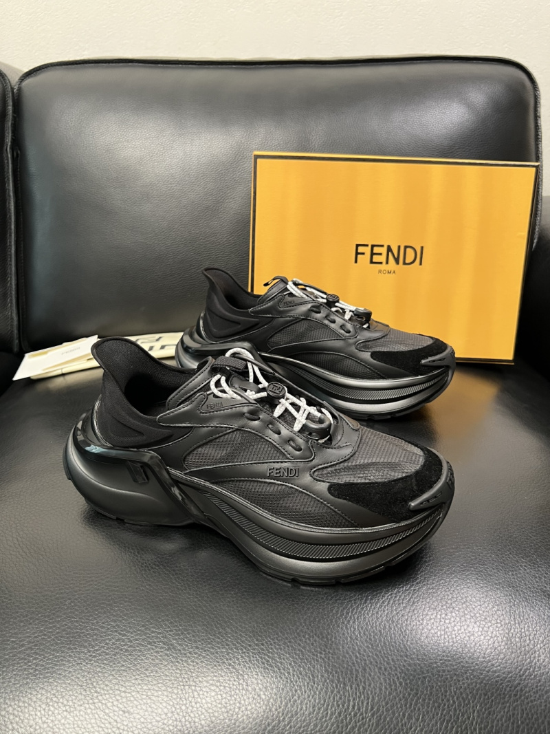Мужские кроссовки FENDI