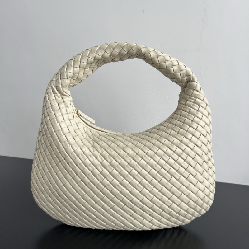 Плетеная сумка из кожи Nappa Bottega Veneta Veneta