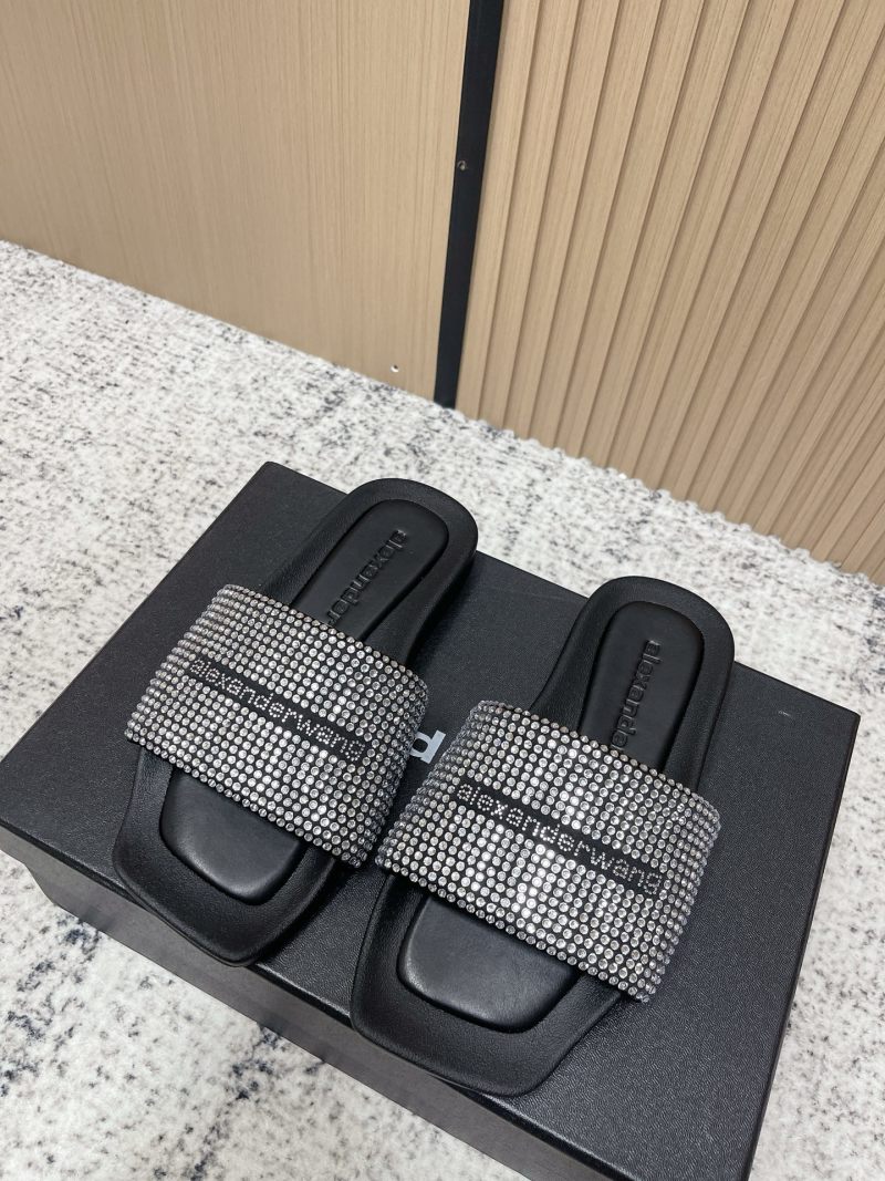 Женские босоножки Alexander Wang черные со стразами