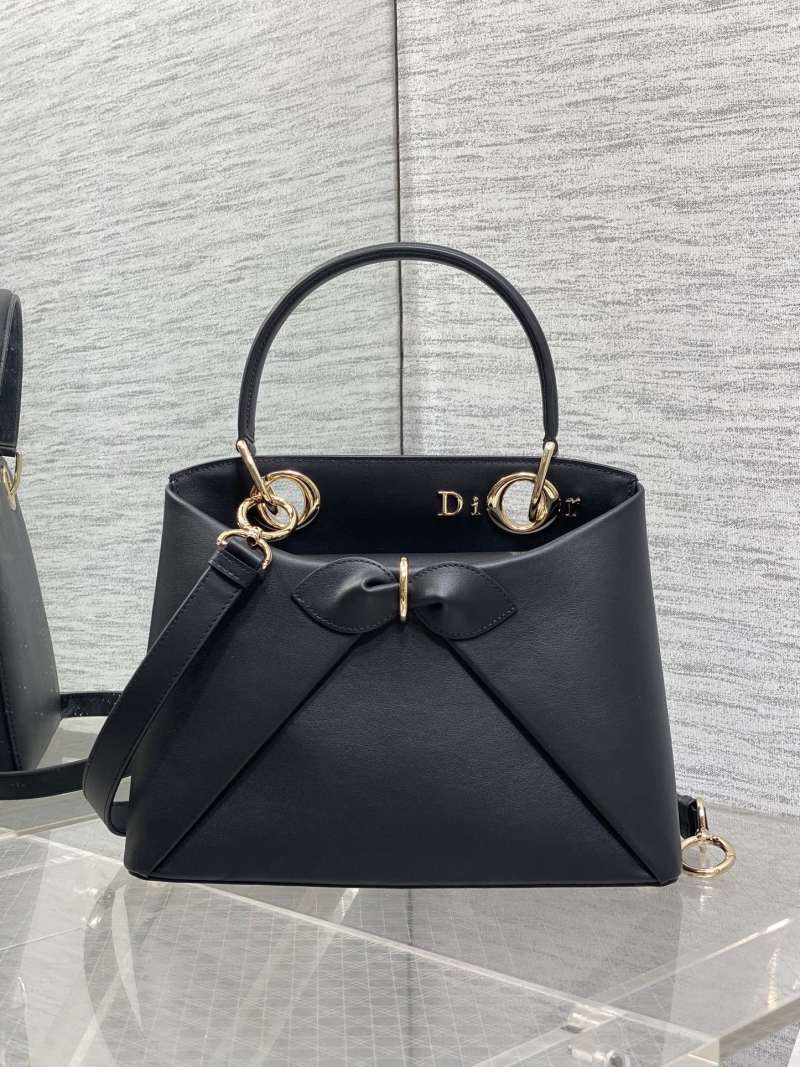 Черная сумка Dior с бантом