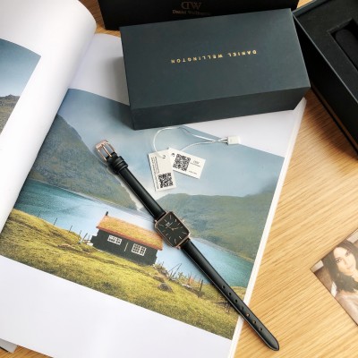 Часы Daniel Wellington