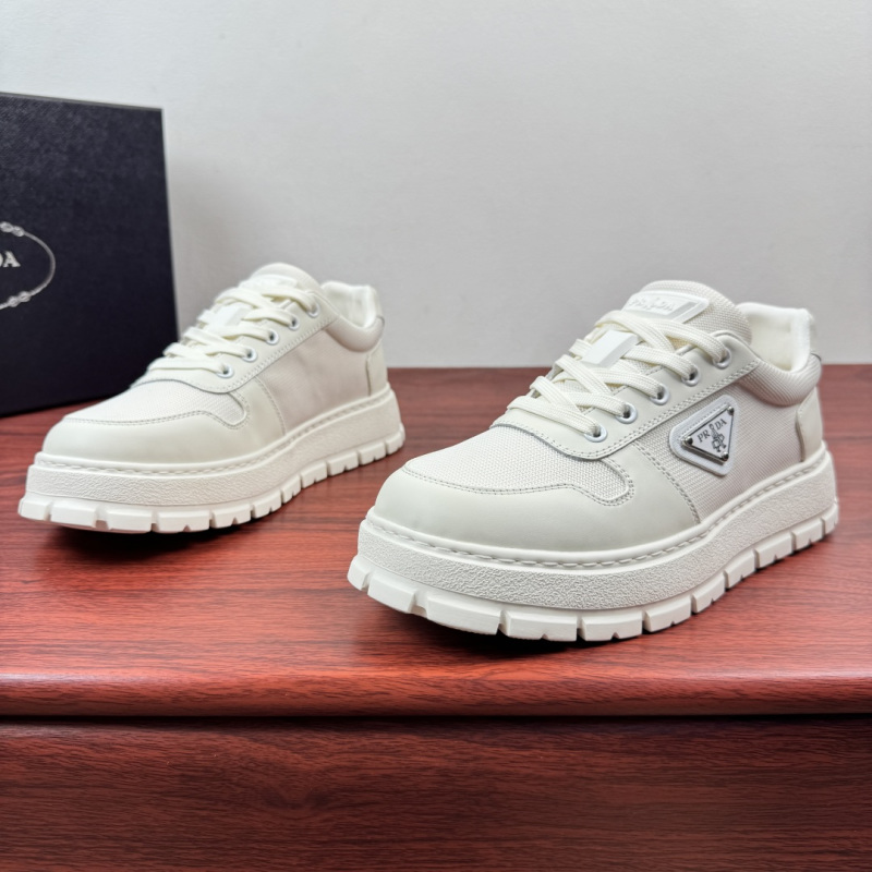 Мужские кроссовки Prada