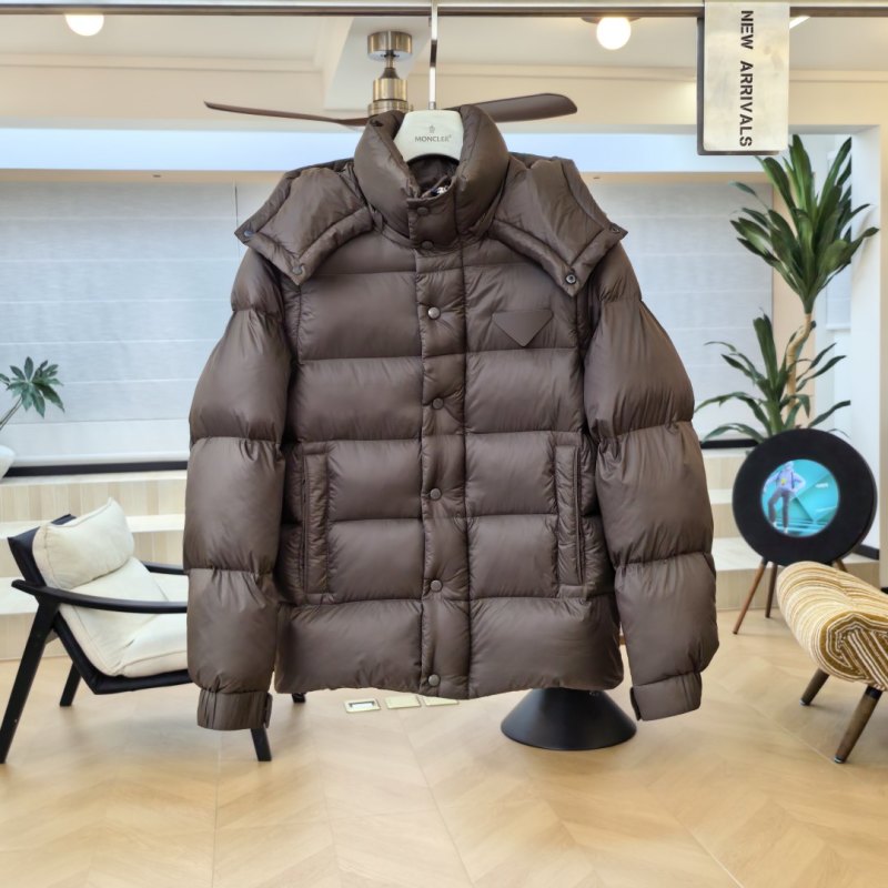 Пуховик Prada