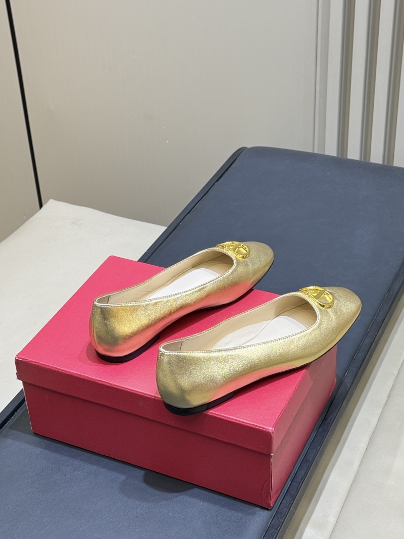 Золотые женские балетки Valentino VLOGO Signature Valentino Garavani