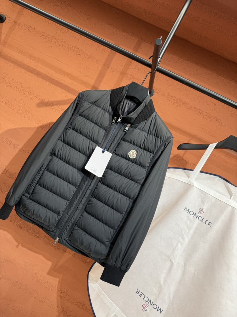 Пуховик Moncler